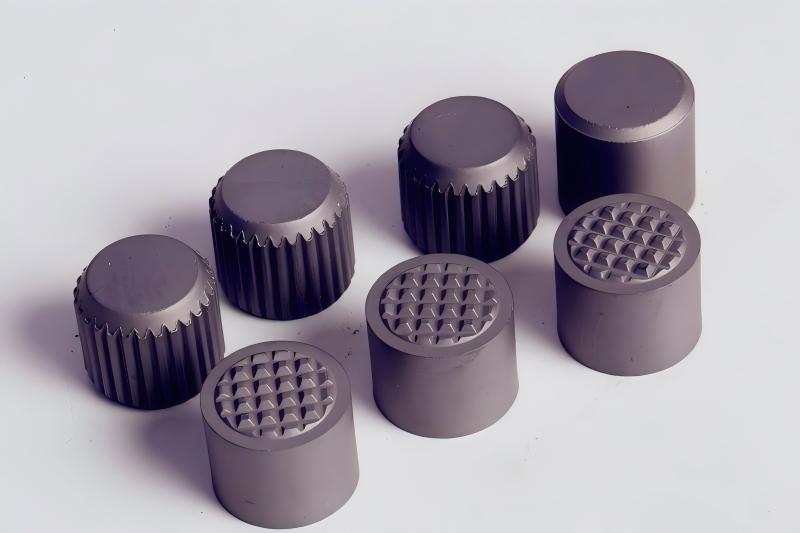 Serrated carbide inserts